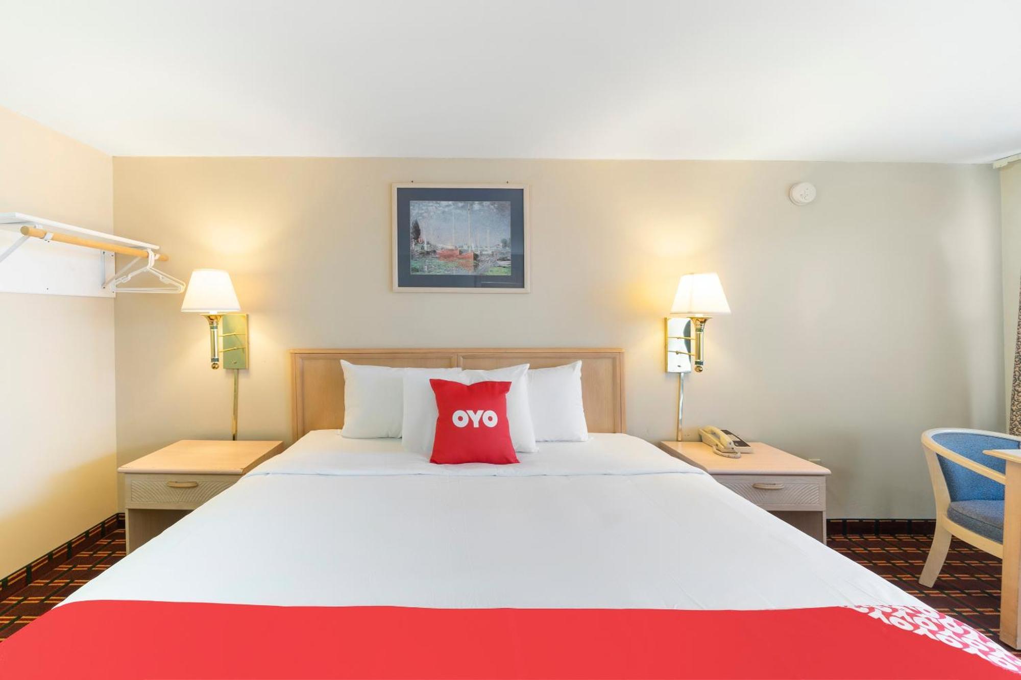 Hotel Oyo Starlite Seneca Falls